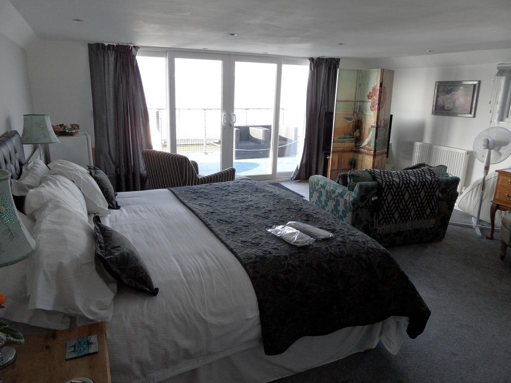 Bed and Breakfast Houseboat Harbourside View Newport  Exterior foto